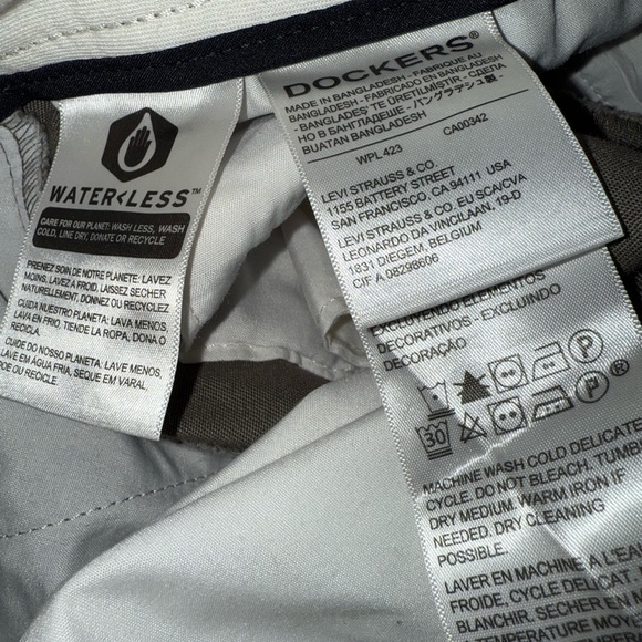 Dockers Tan Chinos Straight-Cut Tailored - Picture 5 of 5